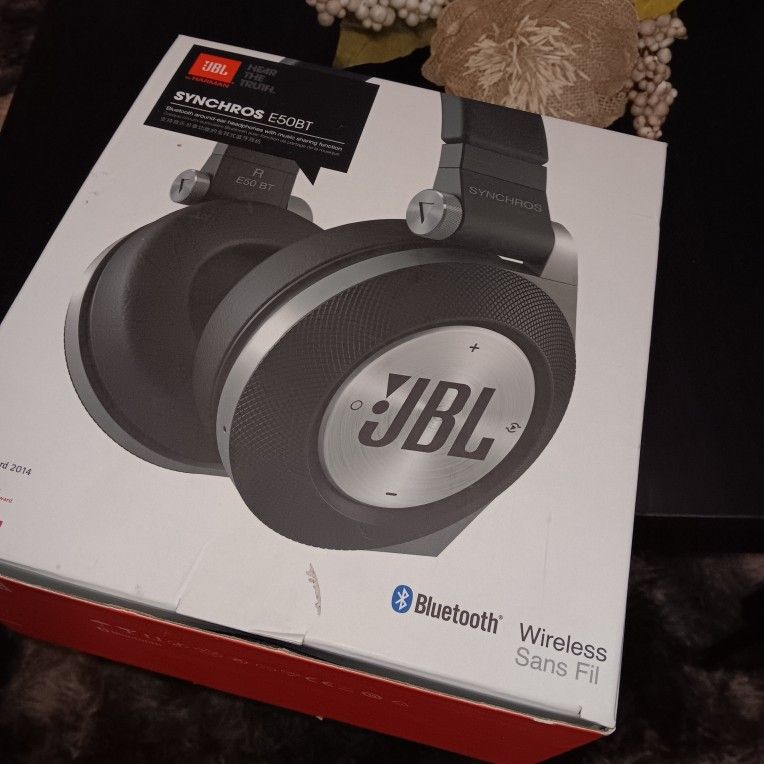 JBL BLUETOOTH  WIRELESS 