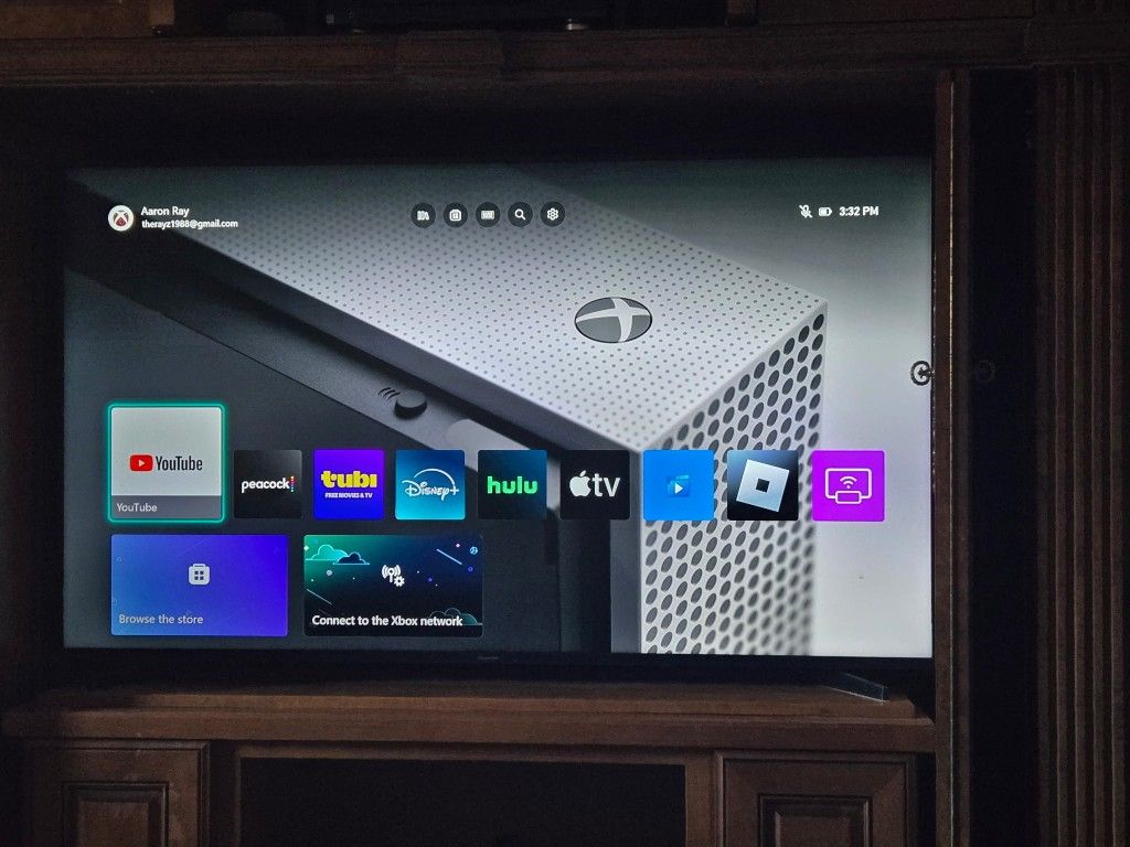 65inch Hisnese Tv