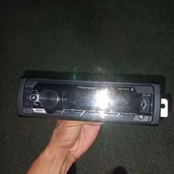 Pioneer Mixtrax Car Stereo $ 40