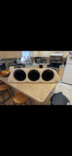 JL audio speakers