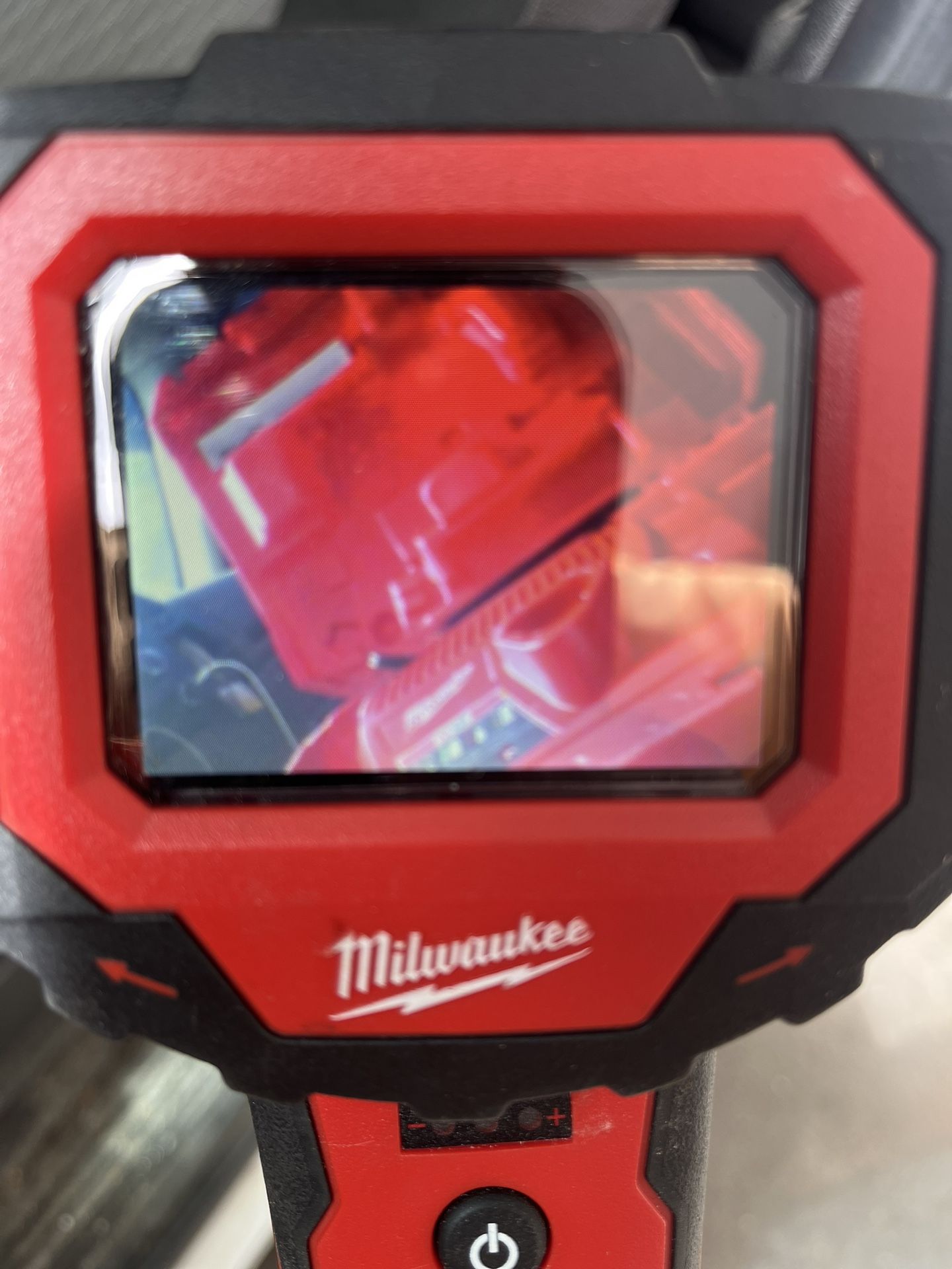 Milwaukee M-Spector 360