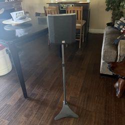 JBL E10 Speakers And Stands