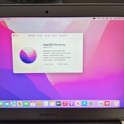 MacBook Air 11 Inch Early 2015 Intel Core I5 /// Scuffs On Corner Scratch In Screen ///Pick Up Will Be Fully Reseted
