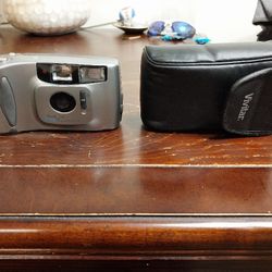 Vivitar Vivicam 2700 Digital Camera