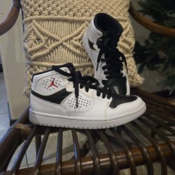 Boy's Jordan's Jumpman