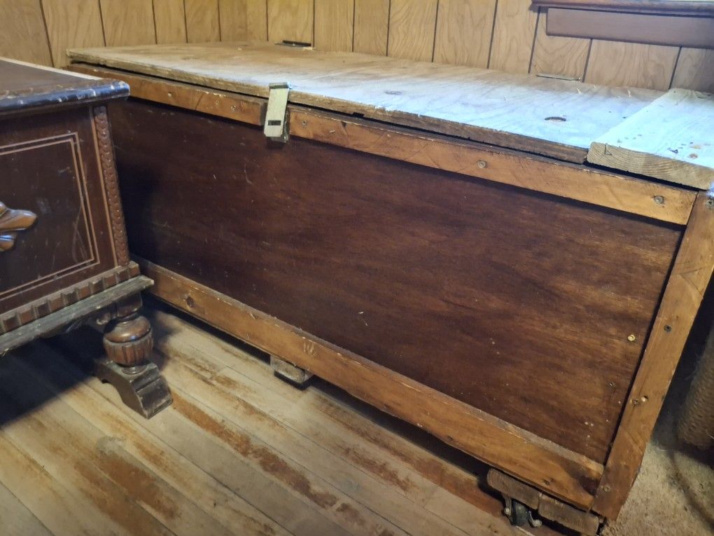 Storage Chest