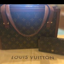 Authentic Louis Vuitton Vintage 1970s Monogram Sac Bavore With Wallet