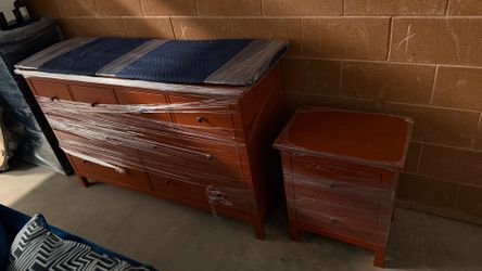 IKEA HEMNES 8-Drawer Dresser + Matching Nightstand | Solid Wood |