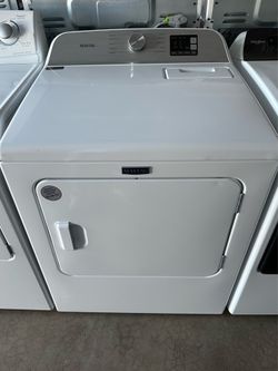 Maytag Electric dryer (1 month warranty)