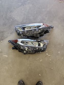 2019-2021 Toyota Rav4 Headlight