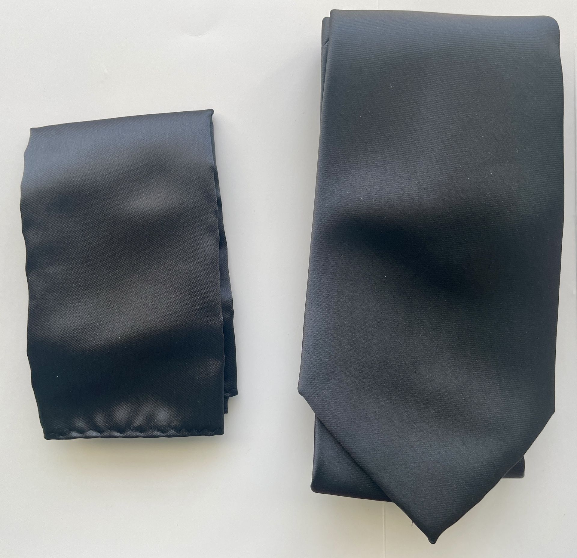New! Set Of Tie + Pocket Square - Dark Gray - Great gift Personal Use