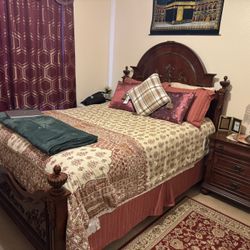 Queen Bed Set