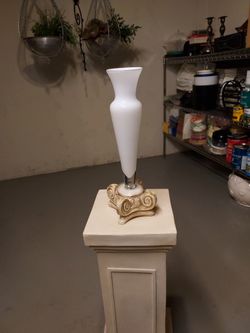 Vase Holder Or Plate Holder For Bufett Table