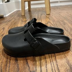 Black Birkenstock 
