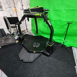 Virtuix Omni VR Treadmill