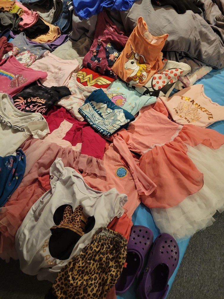 Toddler Girls Bundle Lot!.. Everything For $60 See Description Size 4t/6