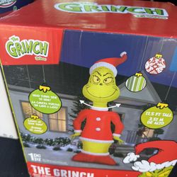 12 Ft Inflatable Grinch 