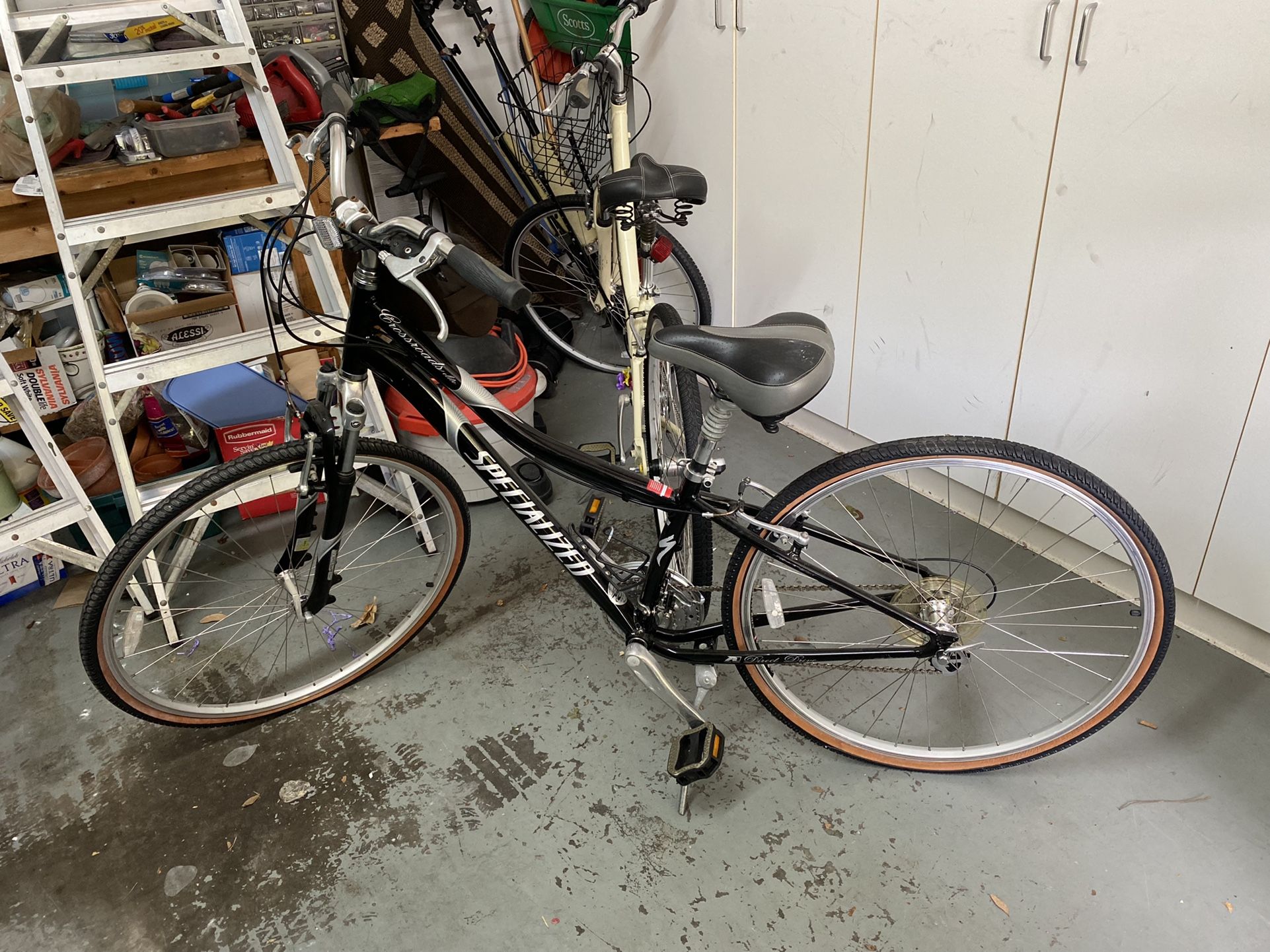 BRAND NEW SPECIALIZED