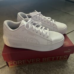 PUMA size 5 women 