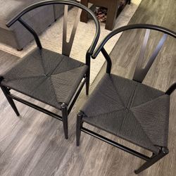 4 Dining Room Chairs