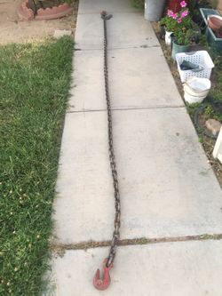 Tow chain And hooks 11 ft, excellent Condition $45 Deliver Available
