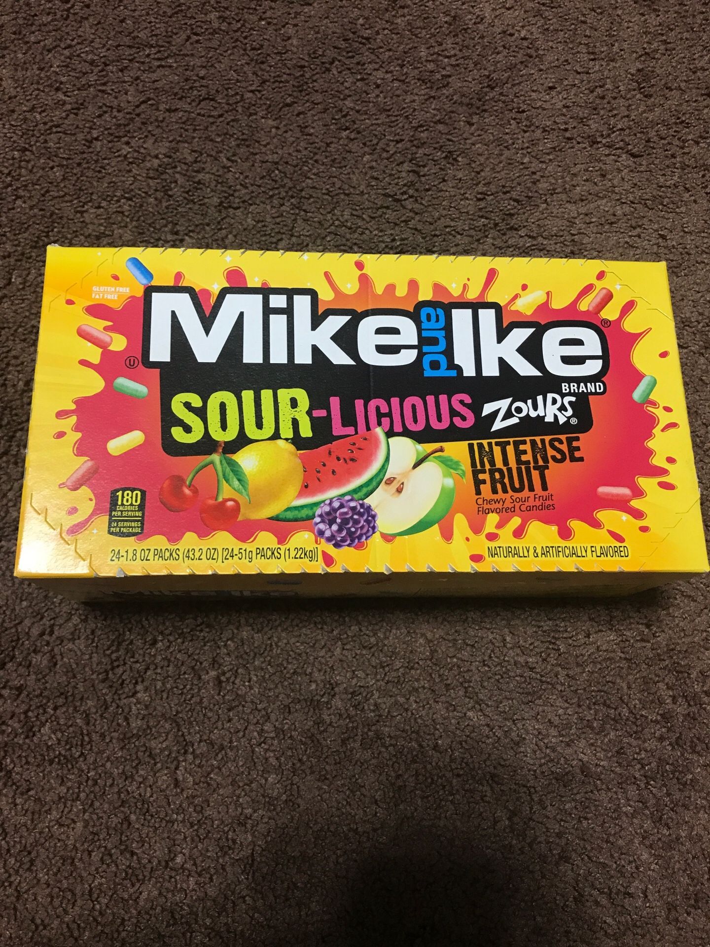 Mike and ike Sour - Licious Zours