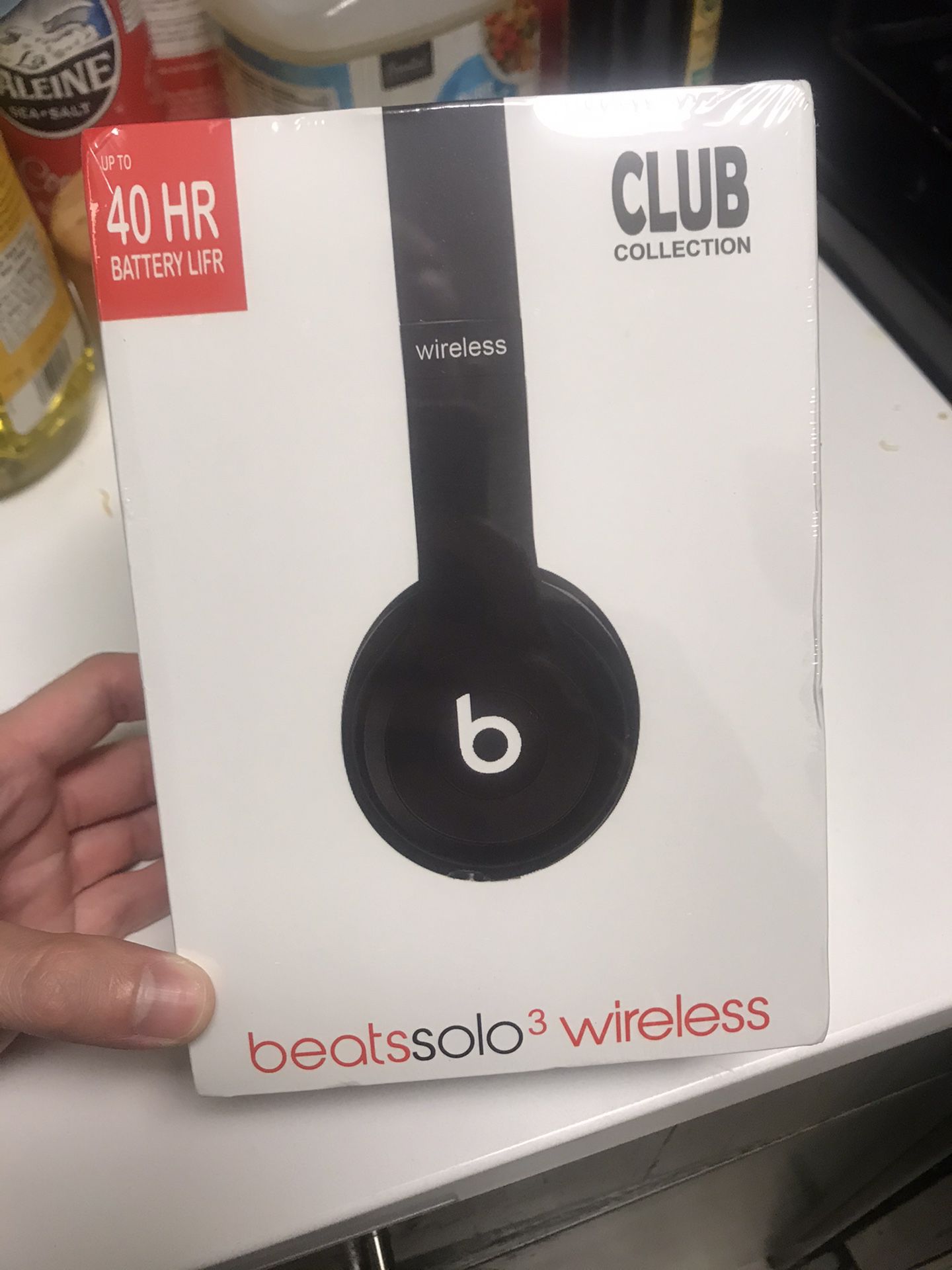 Beats solo 3 wireless headphones- brand new