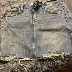 Jeans Skirt Levi’s Size 28