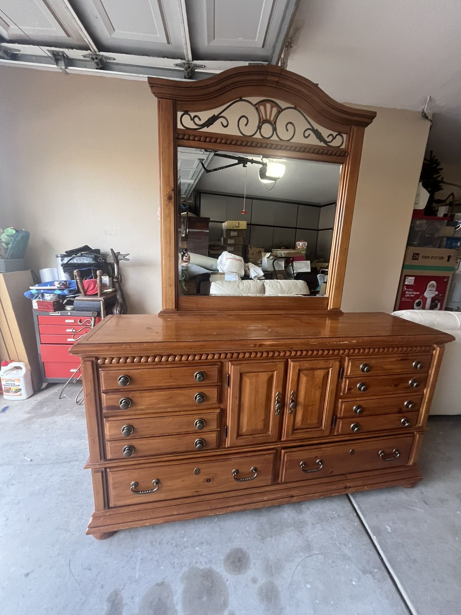 Bedroom Dresser with Mirror And Armoire 