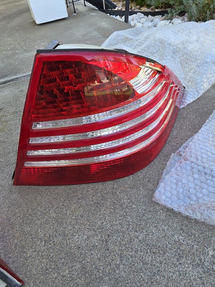 Left stop light from S(contact info removed) model