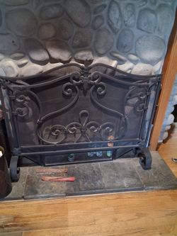 Fire screen