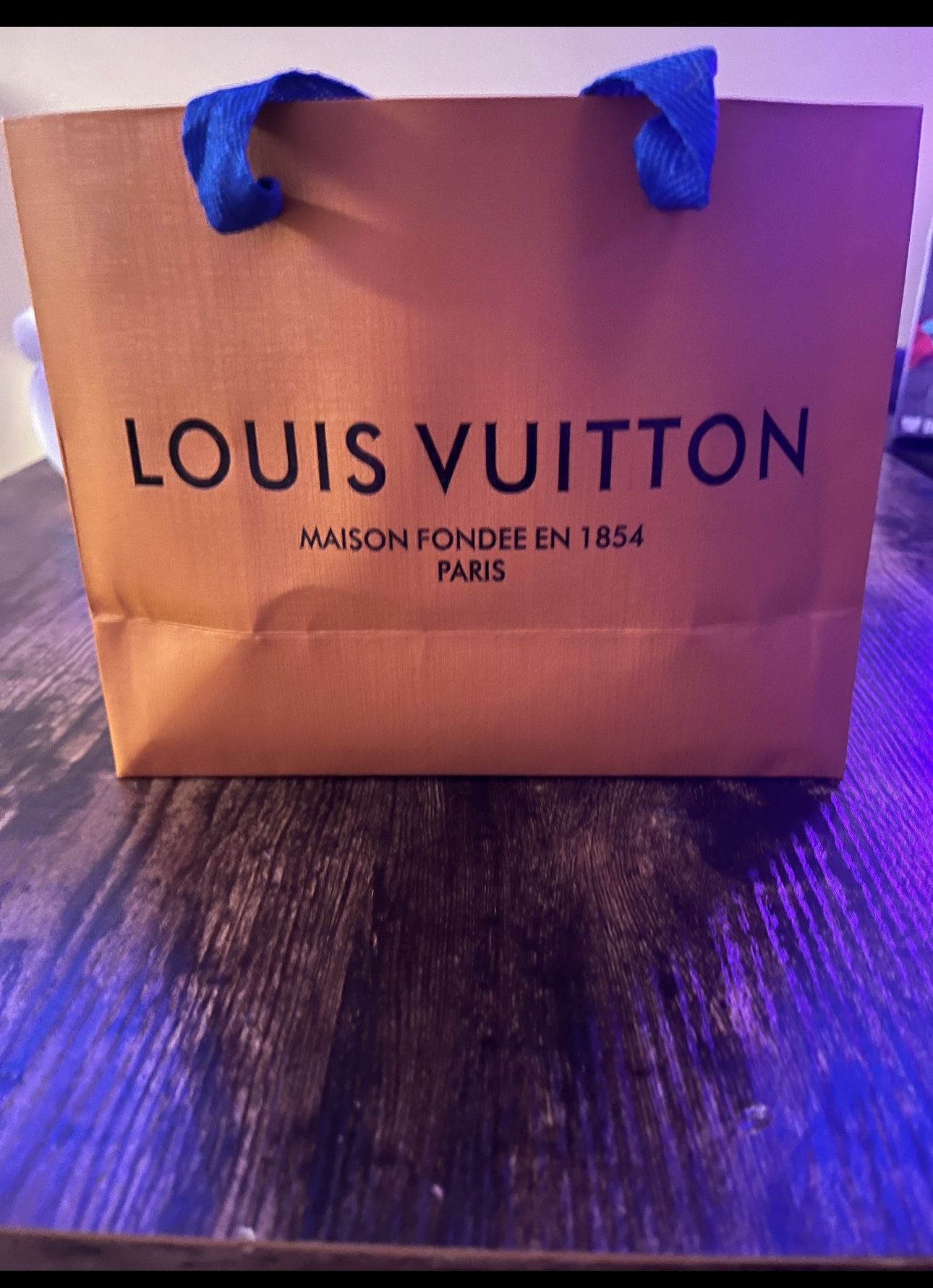 Brand New Louis Vuitton Belt WITH RECIPT