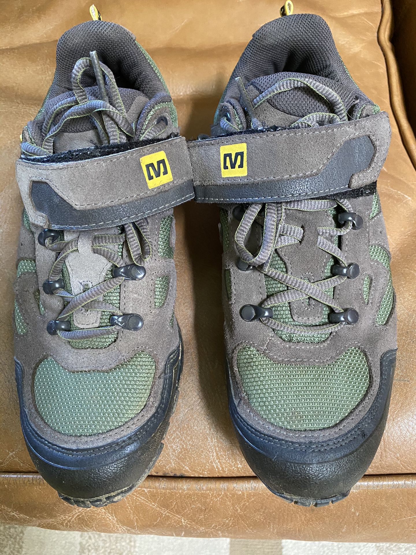 Men’s Mavic Brand Road Cycling Shoes Size 9 - 9 1/2