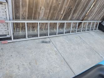 Aluminum Extension Ladder
