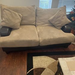 Sofa and loveseat for sale