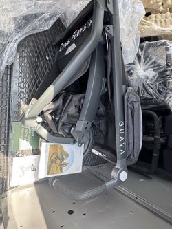 Guava Roam Stroller