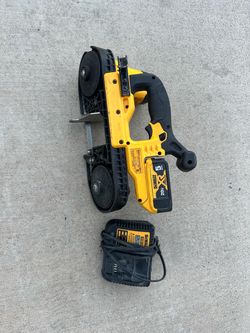 Dewalt bandsaw with battery and charger