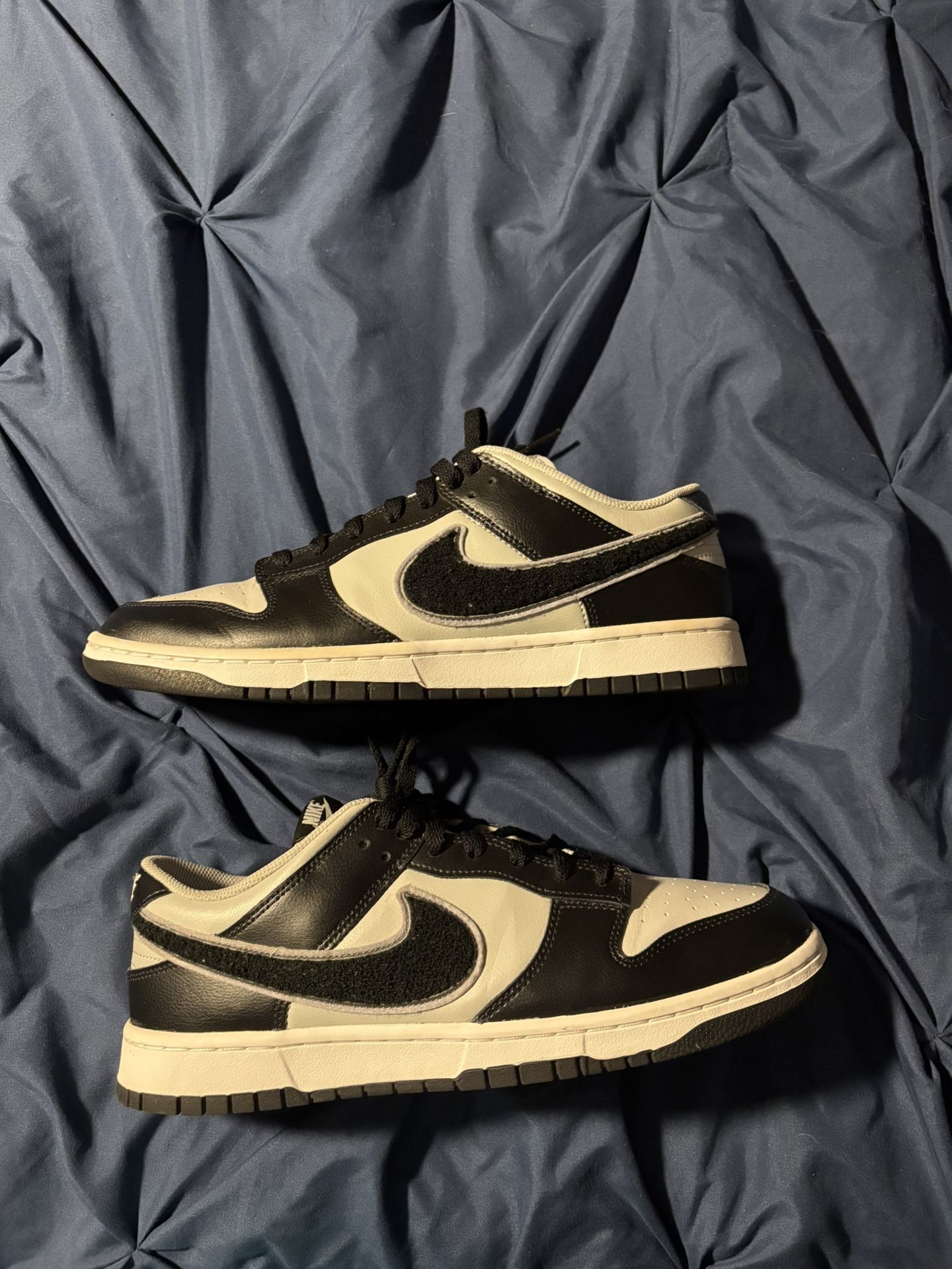 Nike SB Dunk Low “Chenille Swoosh” – Gray Fog – Size 12