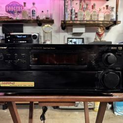 Pioneer VSX-D909S AVR