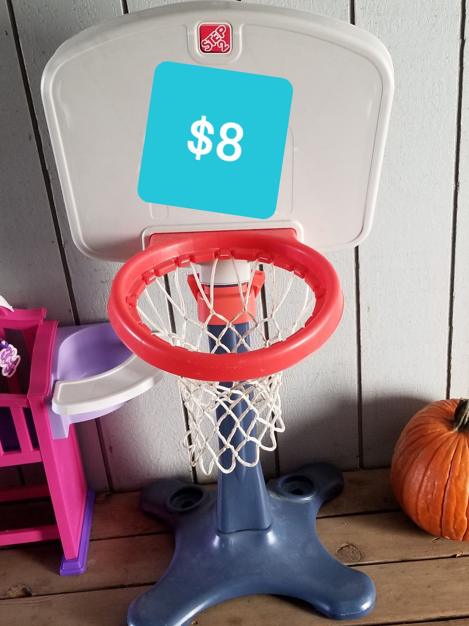 Basketball hoop