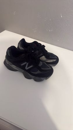 New balance shoes