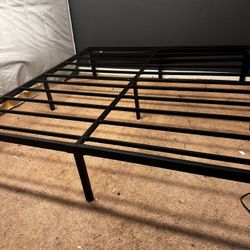 King Size Metal Bed Frame – Pickup Only