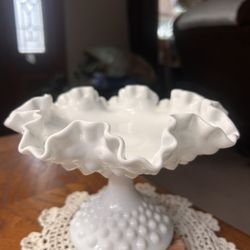 Fenton Hobnail Ruffled MILK GLASS Compote on Pedestal base w Sticker 5 3/4" tall