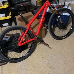 Octane One Zircus 26" Dirt Jumper - $495