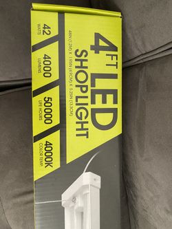 4ft LED Spotlight