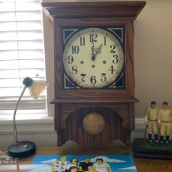 Oak Hanging Wind Up Clock