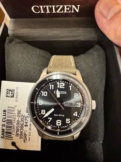 Citizen Men’s Eco Drive WEEKENDER Analog  Green New