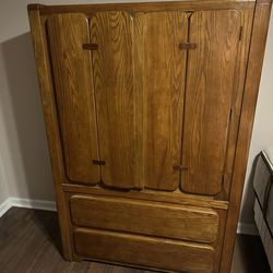 Stanley Queen Bedroom Set (solid Wood)