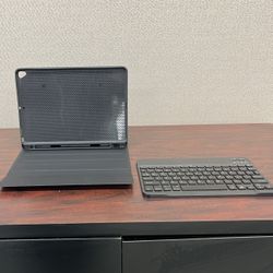 iPad Cover With Wireless Keyboard 