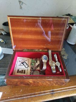 Music jewelry box handmade from Japan
